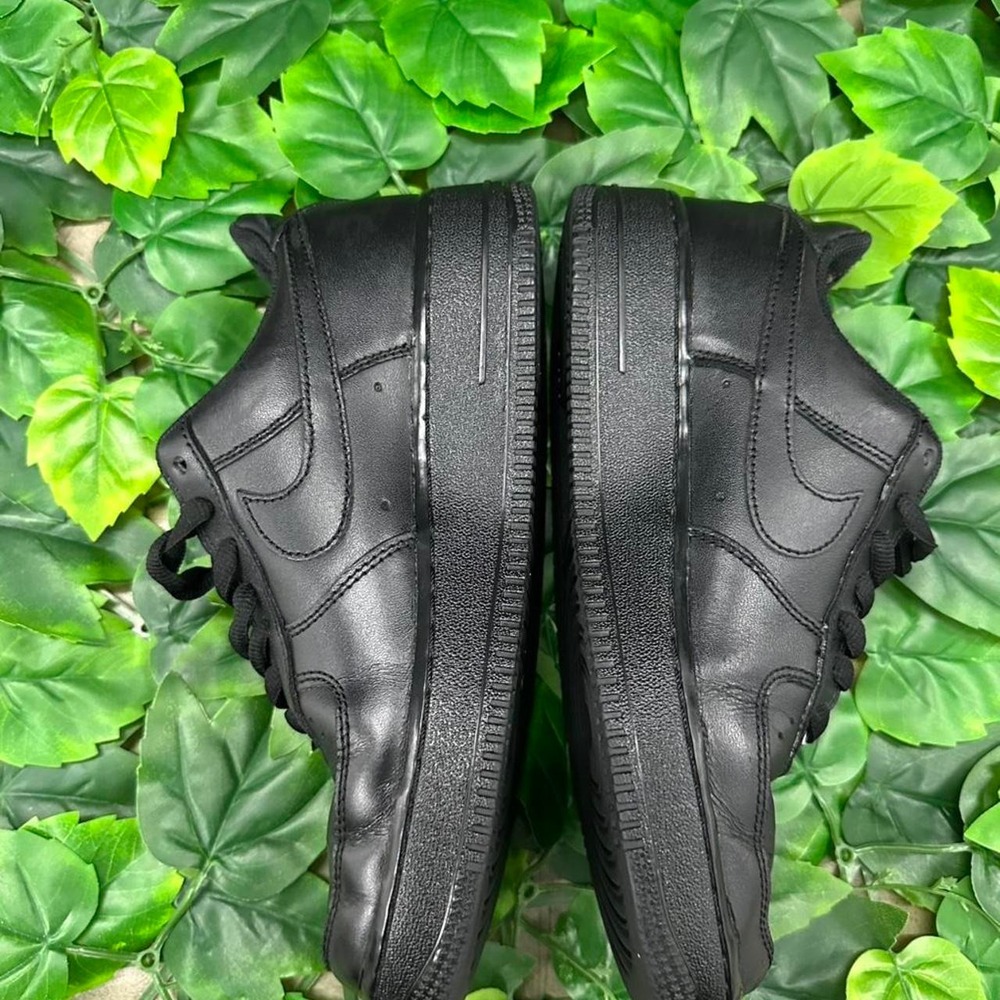 Nike Air Force 1 '07 Triple Black Leather Sneakers - Picture 6 of 8